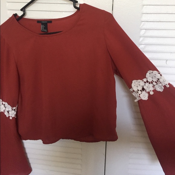 Forever 21 bell sleeve top - Picture 1 of 4